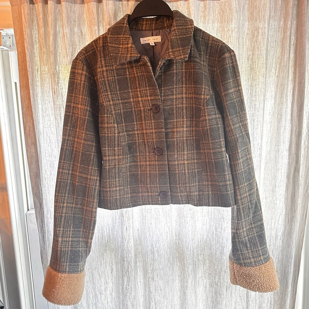 Cropped Blazer Jacket - Picture 4 of 4